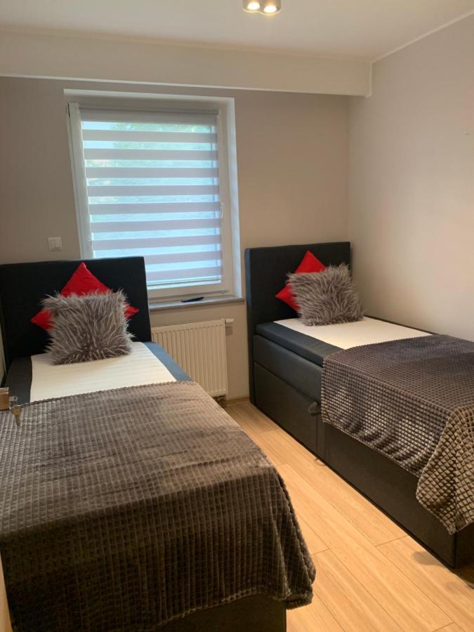 Apartament One Ogrodek I Parking 乔左维尔考普尔斯基 外观 照片